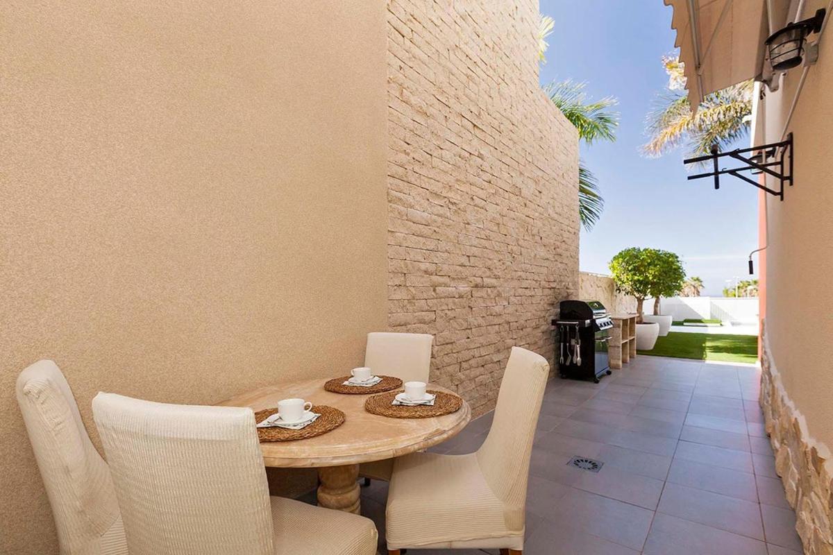 Villa La Caleta Golf Адехе Экстерьер фото